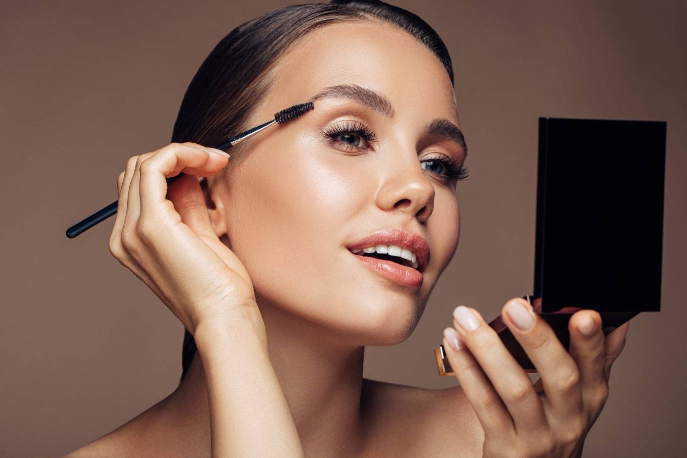 Maquillaje que cuida tu piel: El secreto dermocosmético