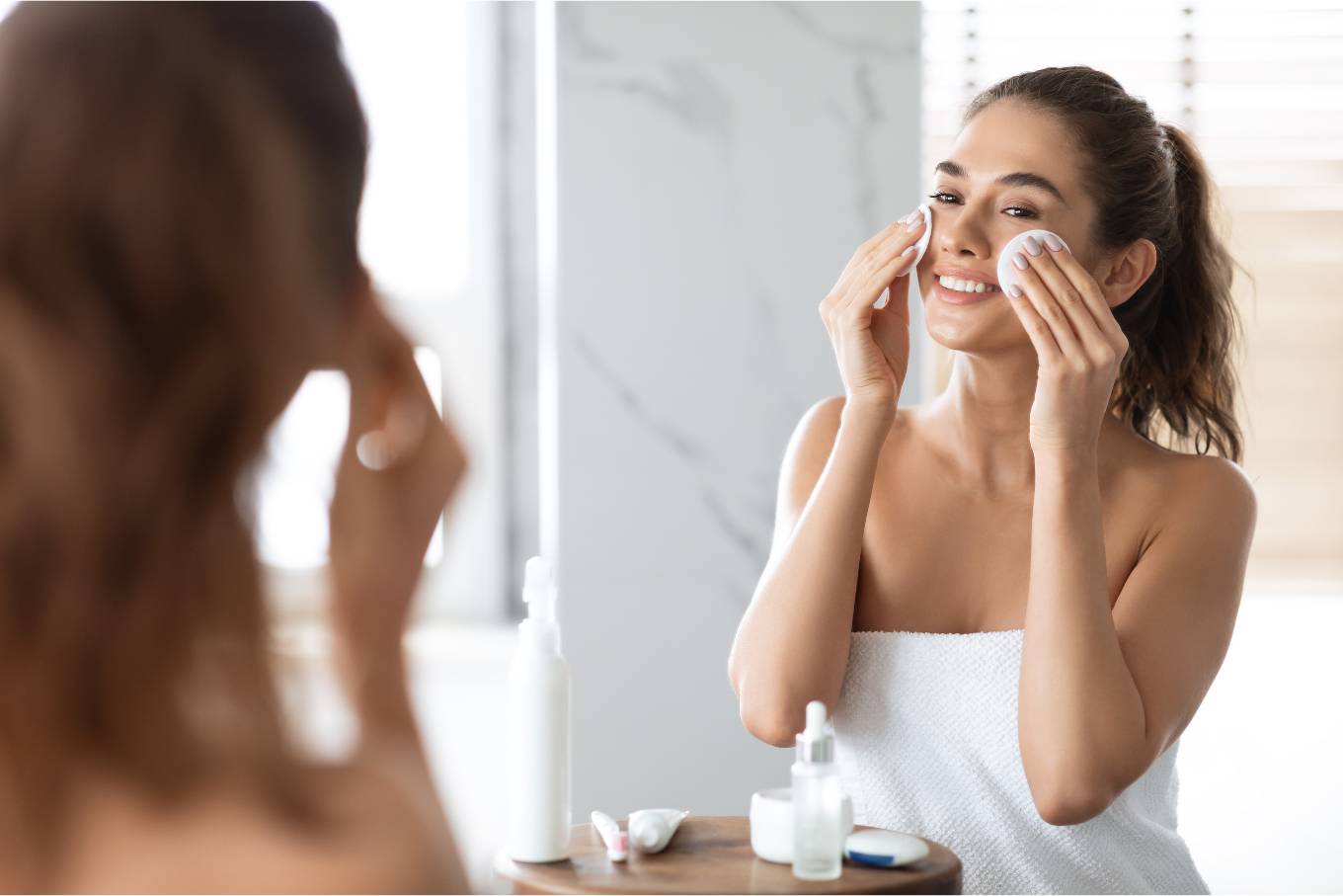 Beneficios del agua micelar: Limpieza suave y efectiva para tu piel