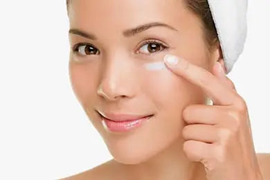 Contorno de ojos y labios: reduce ojeras, bolsas y líneas de expresión